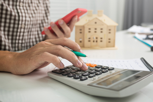 Calcul des économies d'énergie et du ROI d'une GTB pour un bâtiment tertiaire.